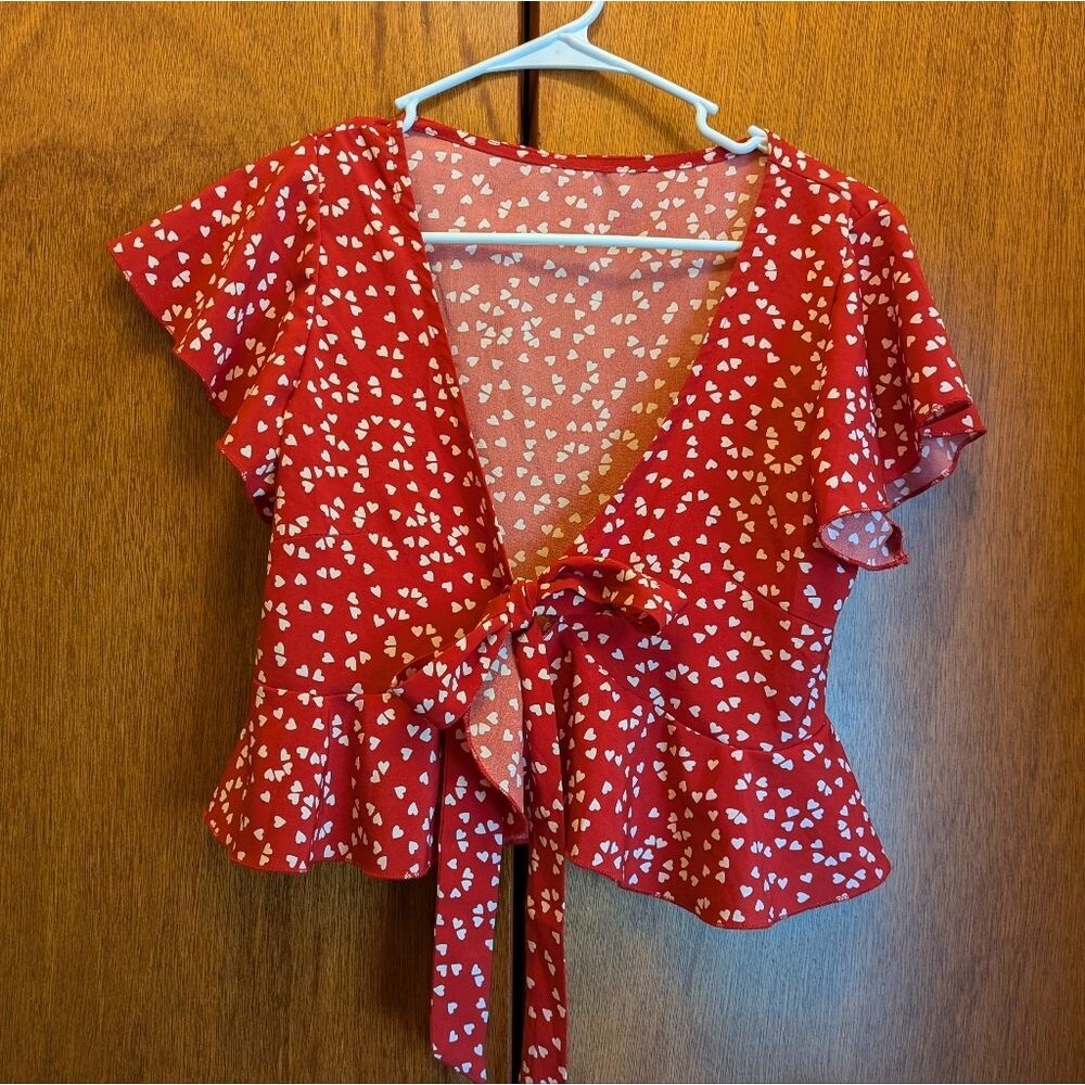 Shein Size M red with white heart wrap crop ruffle top Boho Tomato Girl Summer‎